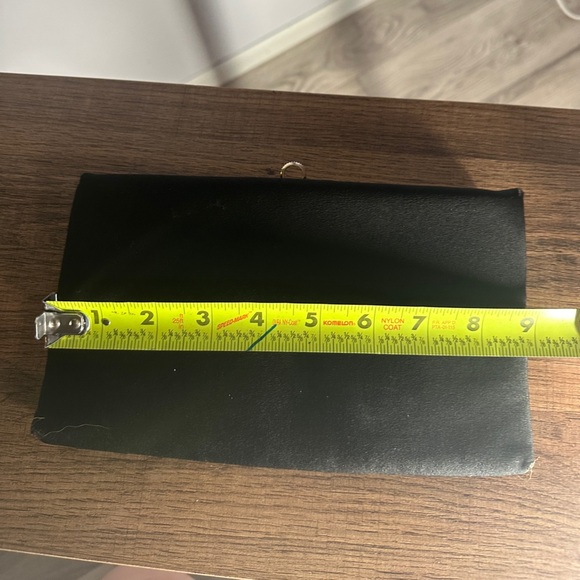 vintage 90s after five black clutch with collapsible gold handle - Picture 11 of 12